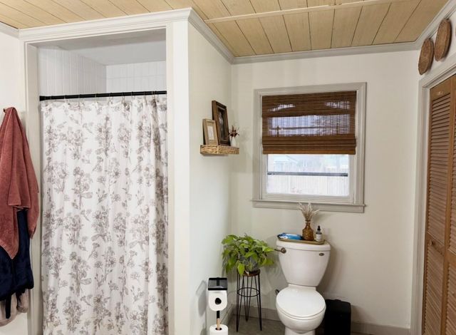 1725 W Georgia Road, Woodruff, SC 29388