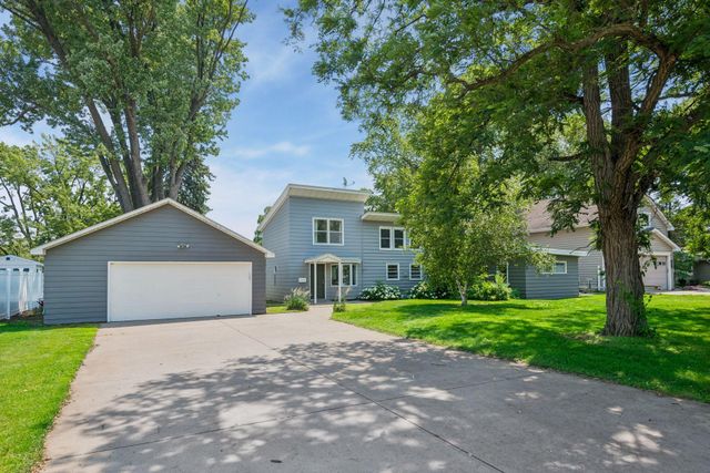 5636 Twin Lake Terrace N, Crystal, MN 55429