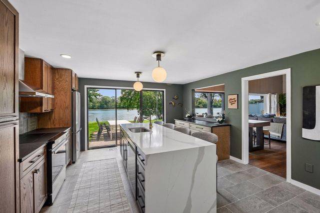 5636 Twin Lake Terrace N, Crystal, MN 55429