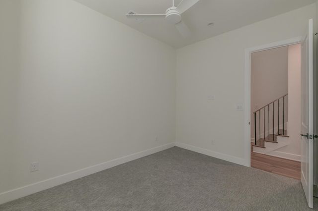 682 W Main Street, Arlington, TX 76013