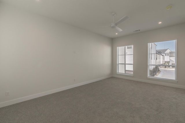 682 W Main Street, Arlington, TX 76013