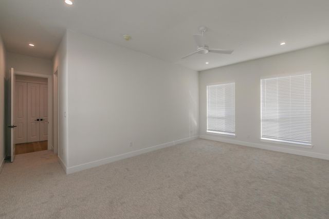 682 W Main Street, Arlington, TX 76013