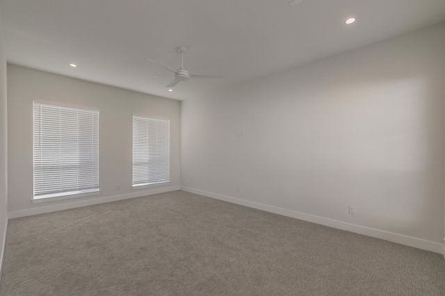 682 W Main Street, Arlington, TX 76013