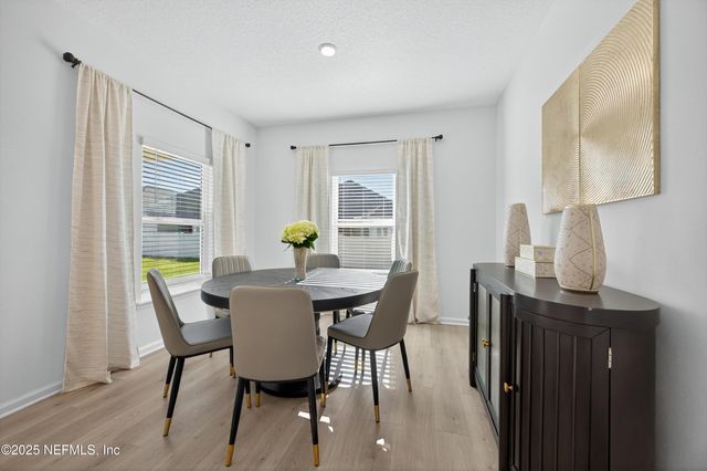 2113 FEATHEREDGE Way, Middleburg, FL 32068