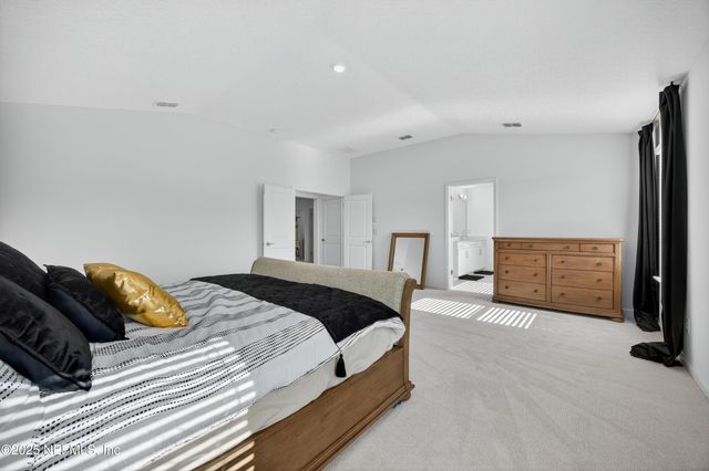 2113 FEATHEREDGE Way, Middleburg, FL 32068