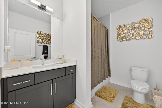 2113 FEATHEREDGE Way, Middleburg, FL 32068