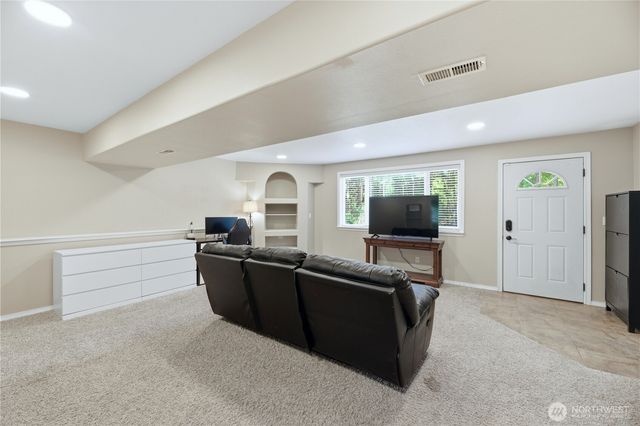 13116 202 Street Ct E, Graham, WA 98338