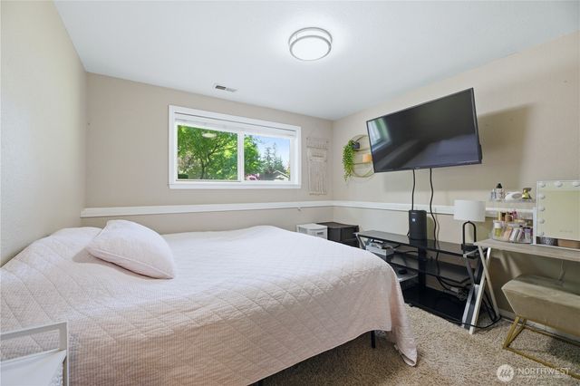 13116 202 Street Ct E, Graham, WA 98338