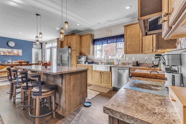 72 Crouch Road, Taylorsville, NC 28681