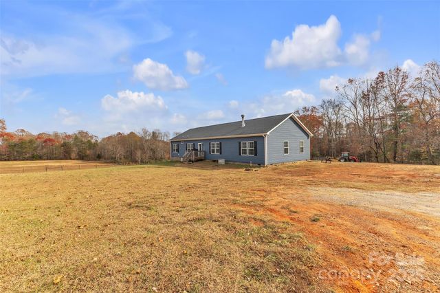 72 Crouch Road, Taylorsville, NC 28681