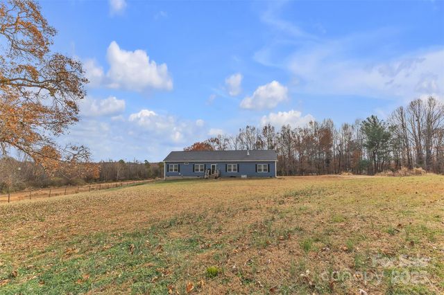 72 Crouch Road, Taylorsville, NC 28681