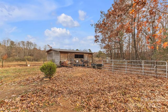 72 Crouch Road, Taylorsville, NC 28681