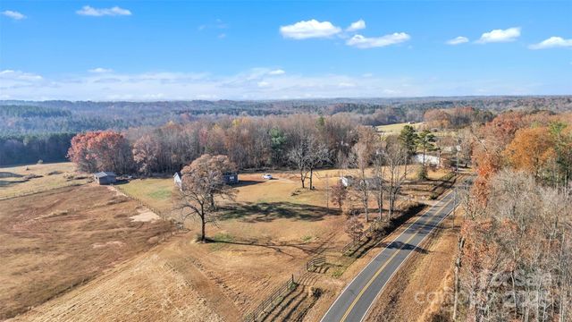 72 Crouch Road, Taylorsville, NC 28681