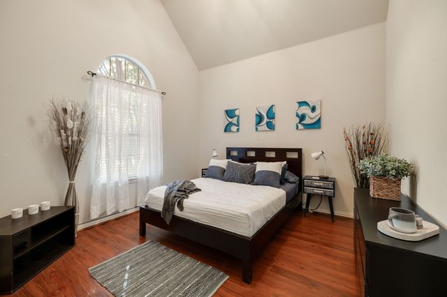 5519 Bradford Estates Court, Sachse, TX 75048