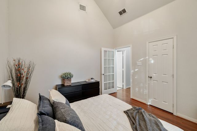 5519 Bradford Estates Court, Sachse, TX 75048