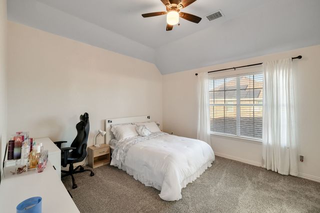 5519 Bradford Estates Court, Sachse, TX 75048