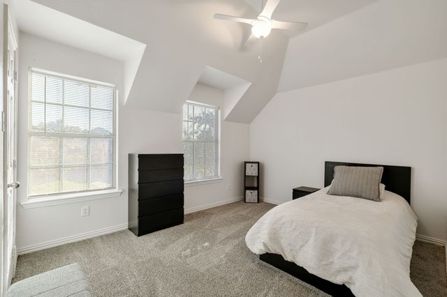 5519 Bradford Estates Court, Sachse, TX 75048