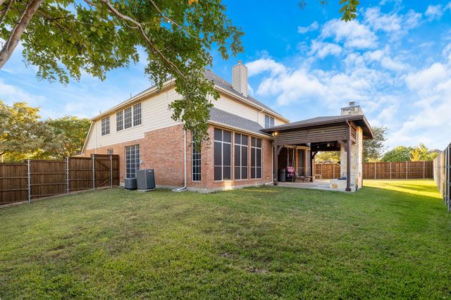 5519 Bradford Estates Court, Sachse, TX 75048