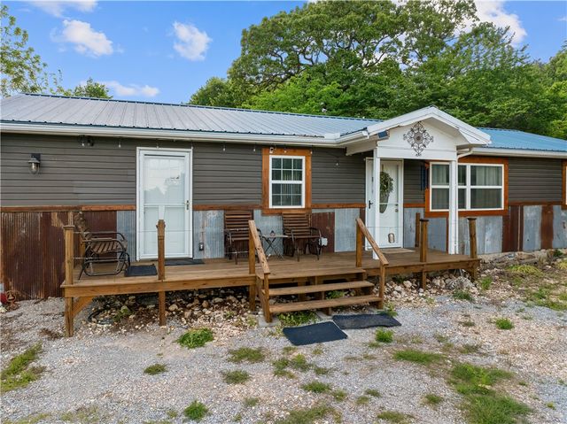 13195 N Riggs Lane, Lead Hill, AR 72644