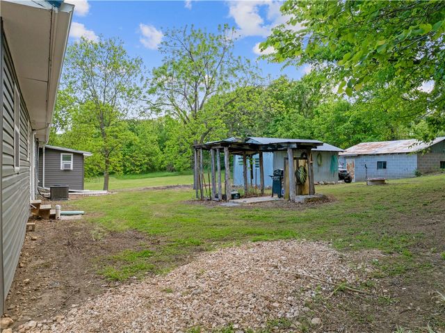 13195 N Riggs Lane, Lead Hill, AR 72644