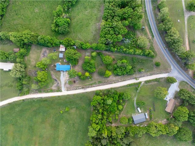 13195 N Riggs Lane, Lead Hill, AR 72644
