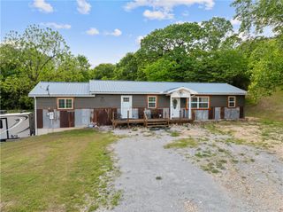 13195 N Riggs Lane, Lead Hill, AR 72644