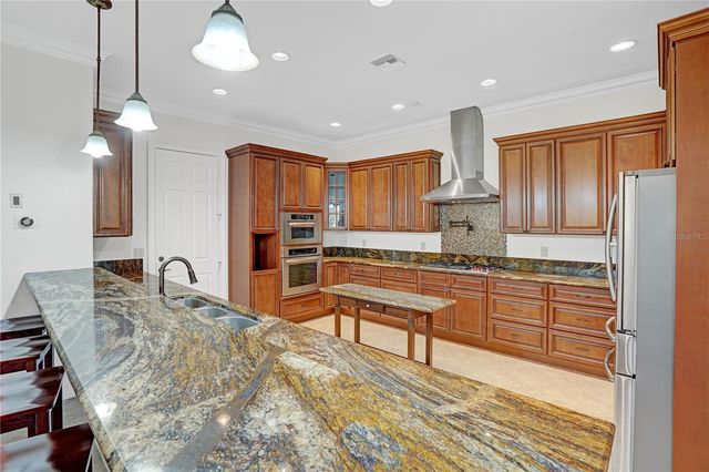 5811 NW BLUE BONNET COURT, Port St Lucie, FL 34986