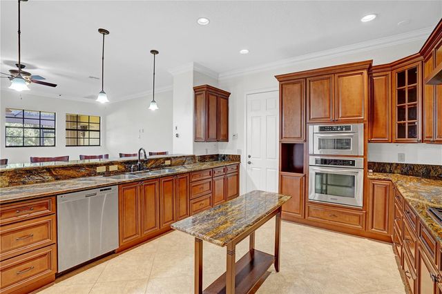 5811 NW BLUE BONNET COURT, Port St Lucie, FL 34986