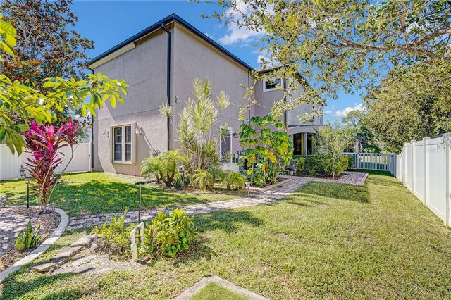 5811 NW BLUE BONNET COURT, Port St Lucie, FL 34986