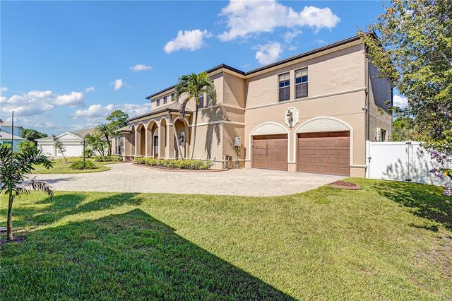 5811 NW BLUE BONNET COURT, Port St Lucie, FL 34986