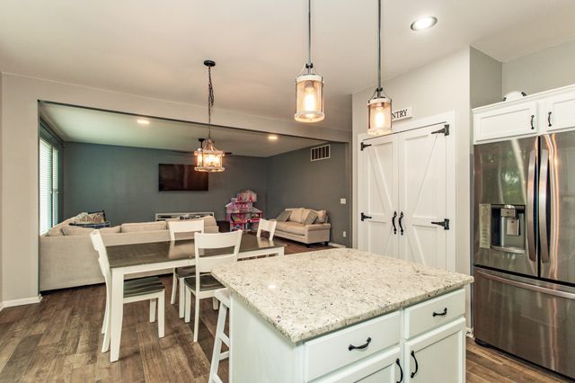 10233 Highmeadow Lane, Independence, KY 41051