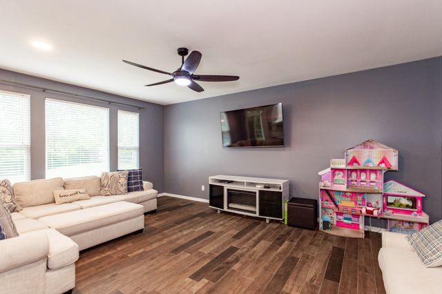 10233 Highmeadow Lane, Independence, KY 41051