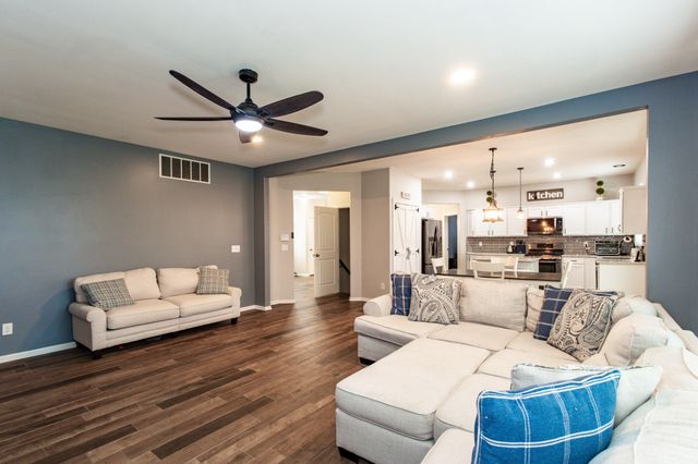 10233 Highmeadow Lane, Independence, KY 41051