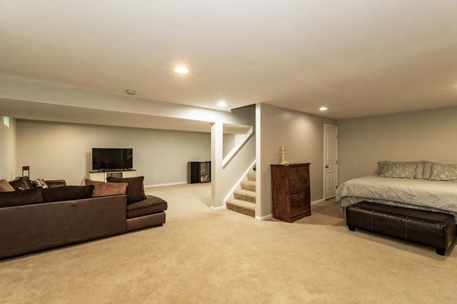 10233 Highmeadow Lane, Independence, KY 41051