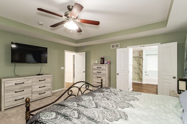 10233 Highmeadow Lane, Independence, KY 41051