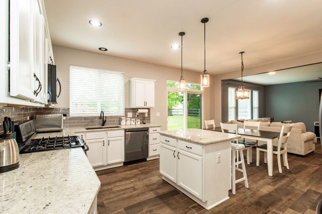 10233 Highmeadow Lane, Independence, KY 41051