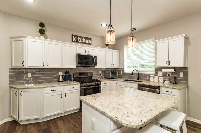 10233 Highmeadow Lane, Independence, KY 41051