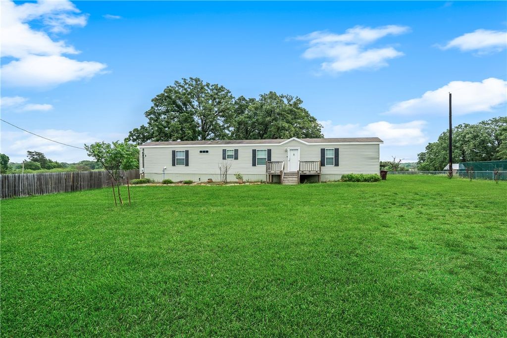 9144 Hensarling Lane, Bryan, TX 77808 — photo 4