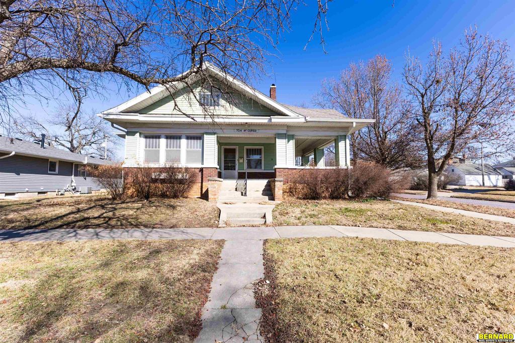 704 4TH Corso, Nebraska City, NE 68410
