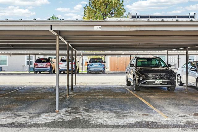 7110 S Gaylord Street P2, Centennial, CO 80122