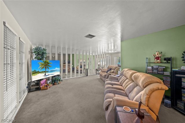 2172 Lochmoor CIR, North Fort Myers, FL 33903