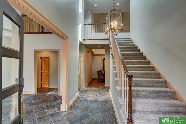 8914 Douglas Court, Omaha, NE 68114
