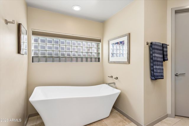 3018 E SIERRA VISTA Drive, Phoenix, AZ 85016