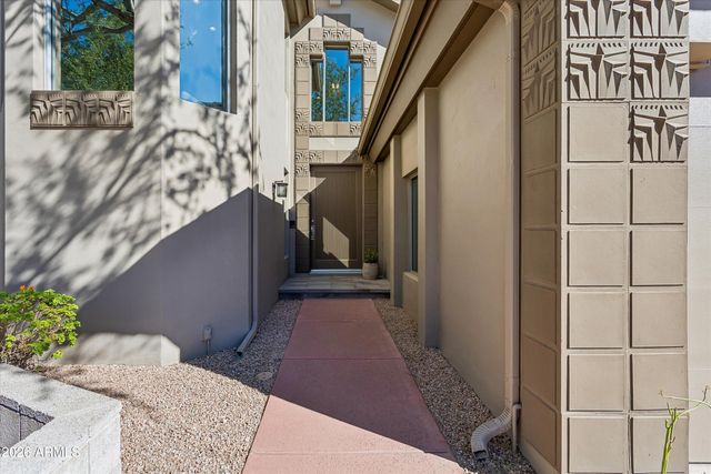 3018 E SIERRA VISTA Drive, Phoenix, AZ 85016