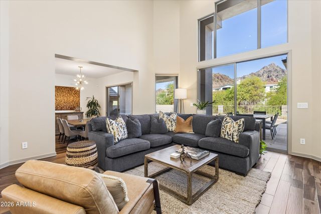 3018 E SIERRA VISTA Drive, Phoenix, AZ 85016