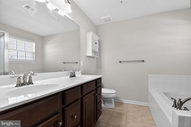 5738 RIVER SHARK LN, Waldorf, MD 20602