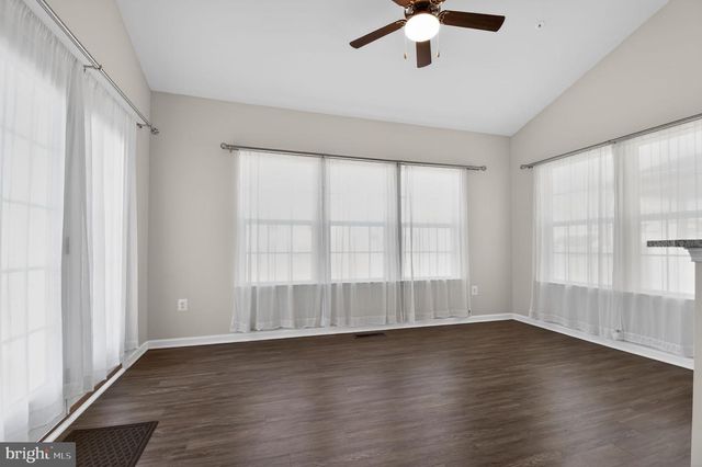 5738 RIVER SHARK LN, Waldorf, MD 20602