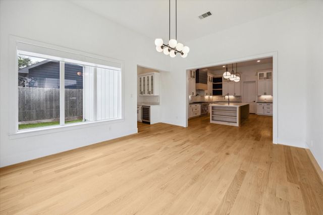 1419 Candlelight Lane, Houston, TX 77018