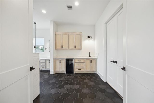 1419 Candlelight Lane, Houston, TX 77018