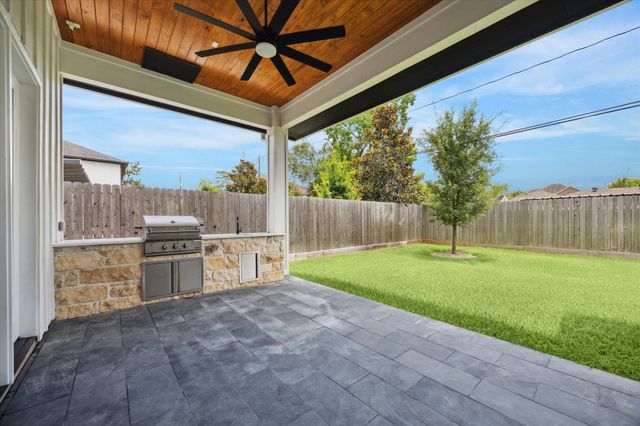 1419 Candlelight Lane, Houston, TX 77018